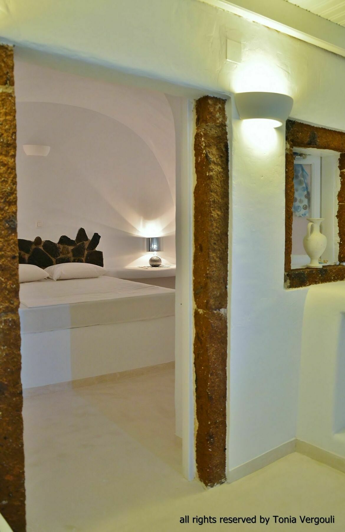 Fira White Residence Luaran gambar